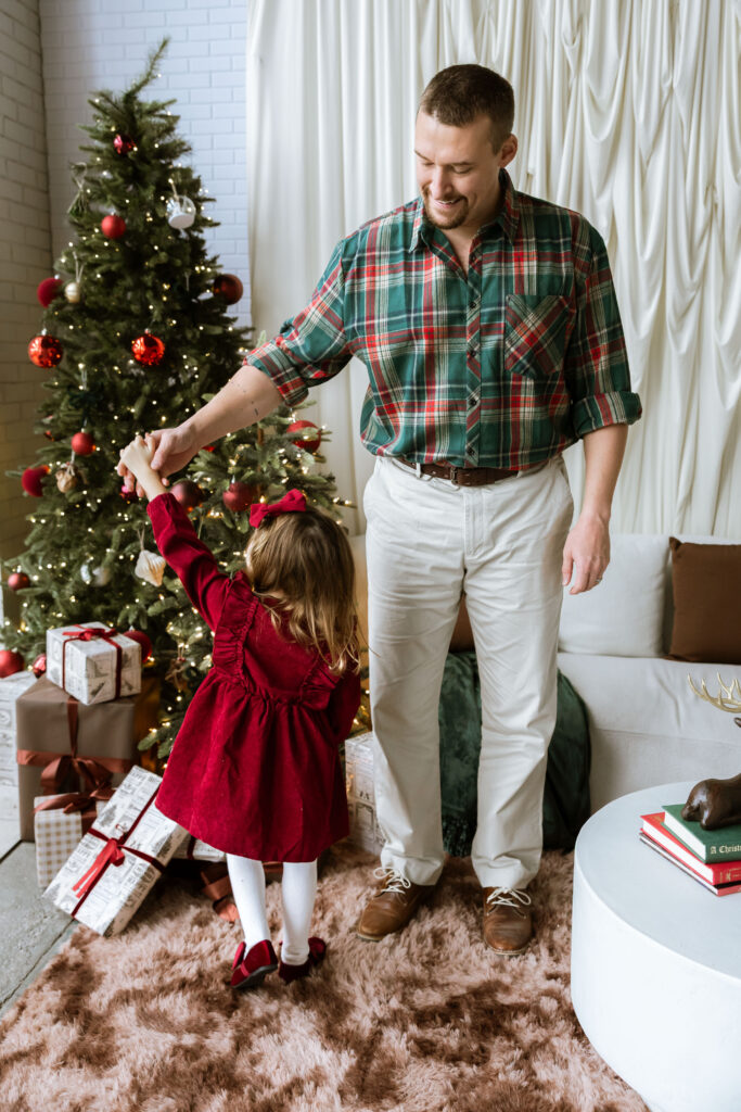 Cozy studio Christmas photo session with family at Urban Studios in Springfield Missouri