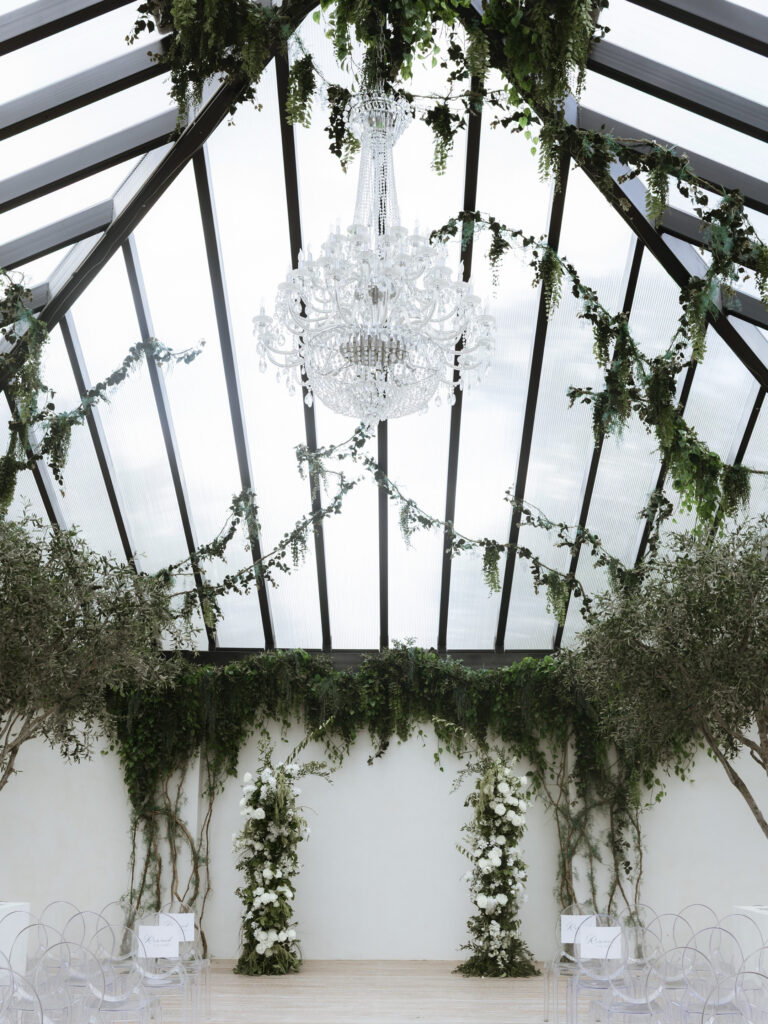 Southwest Missouri garden wedding venue photography at Greenhouse Two Rivers by Katey Sutton