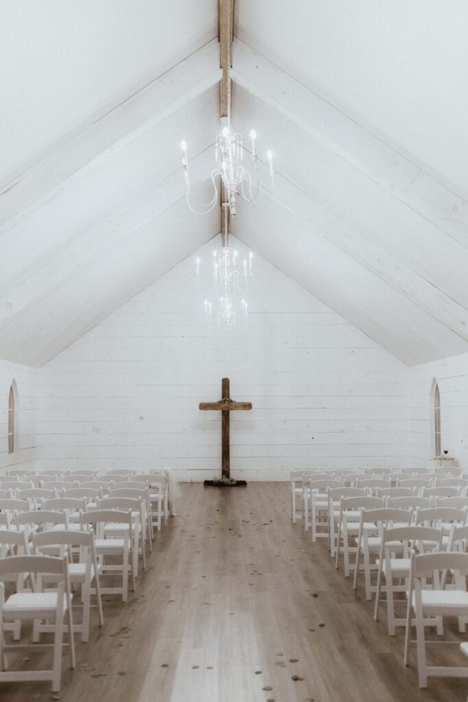 Wedding chapel and reception barn at Sparrow Lane in Willard, MO